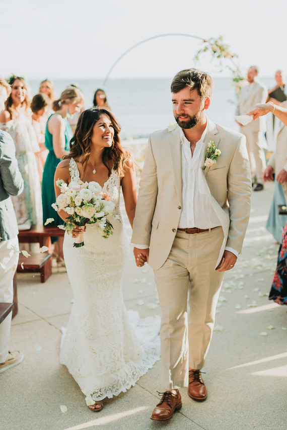 Romantic Cabo wedding at the Cape Hotel
