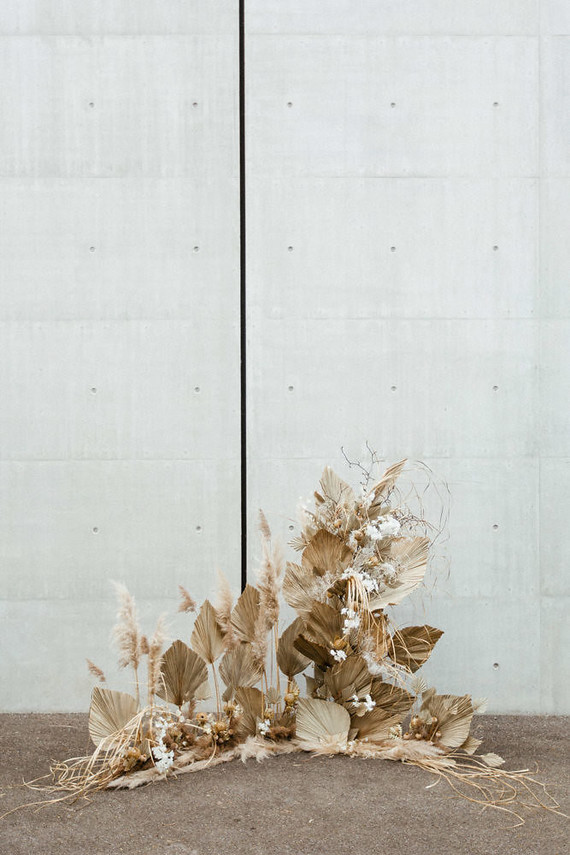 Modern french tropical wedding ideas with dried flowers