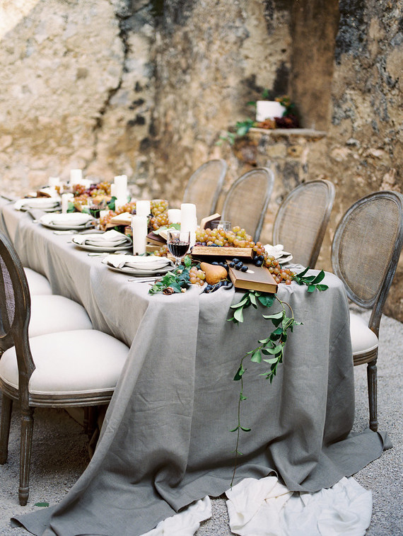 Elegant, fall Spanish inspired wedding at Mission San Jose in San Antonio Texas