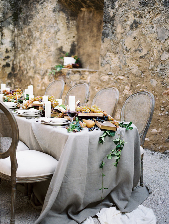 Elegant, fall Spanish inspired wedding at Mission San Jose in San Antonio Texas