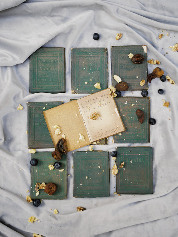 Elegant, fall Spanish inspired wedding at Mission San Jose in San Antonio Texas