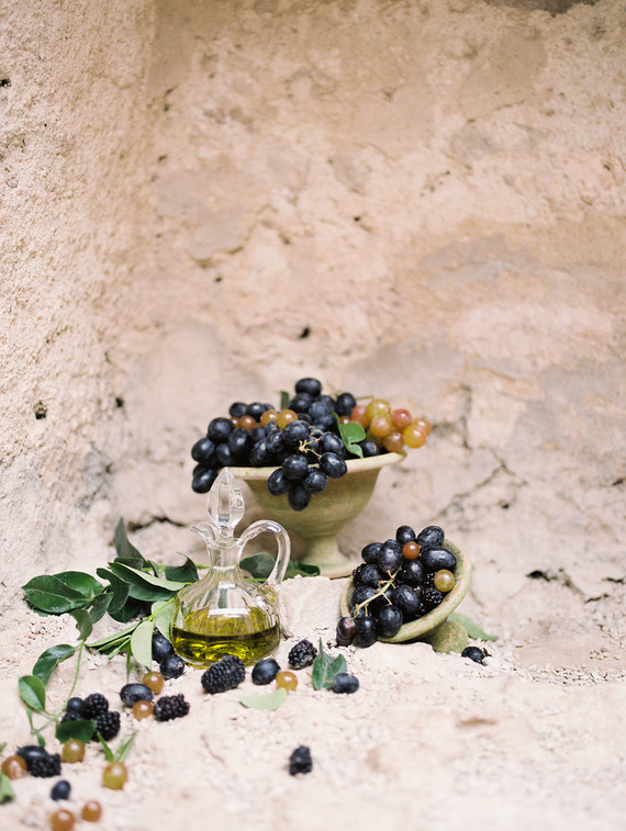 Elegant, fall Spanish inspired wedding at Mission San Jose in San Antonio Texas