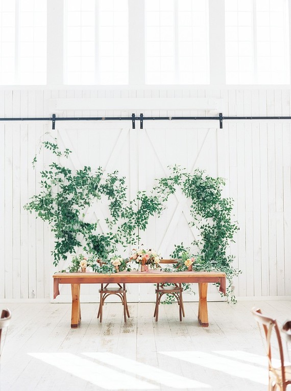 Gorgeous fine art fall wedding at the White Sparrow Barn in Dallas