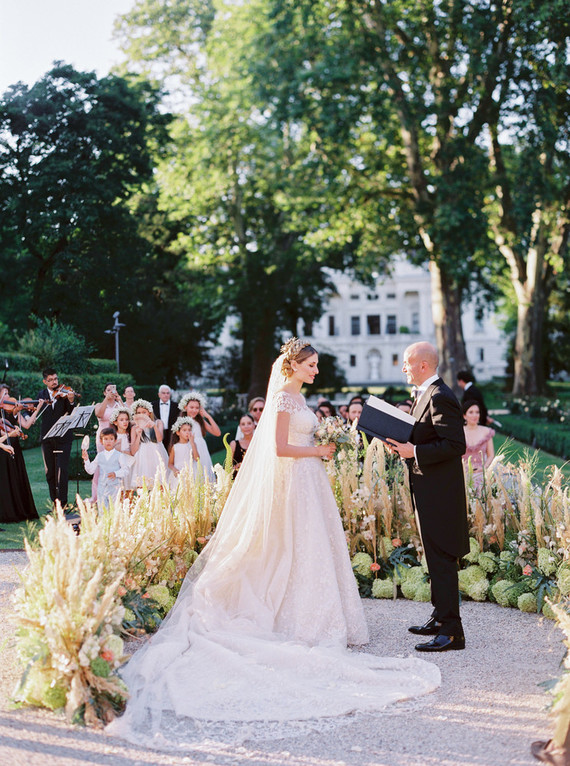 A classic European wedding in Vienna