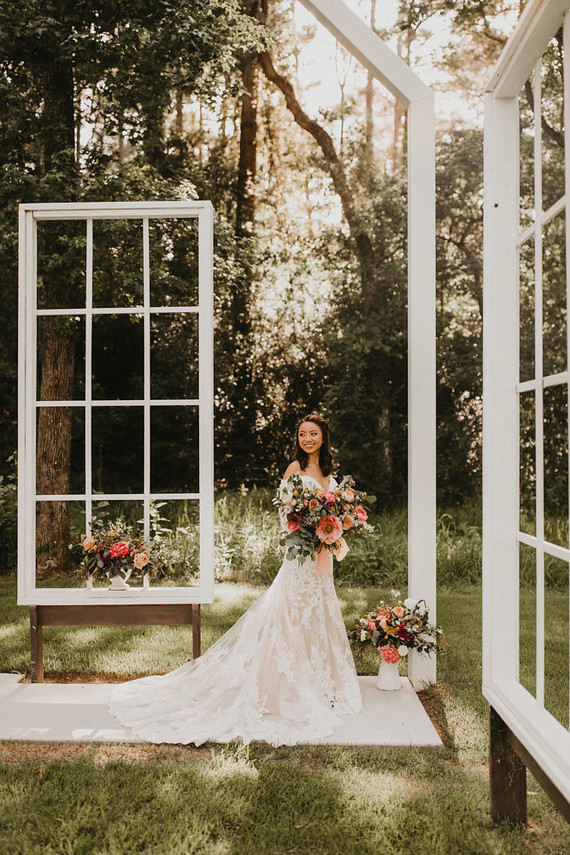 Garden wedding ideas and bouquet recipe at the Meerkermark