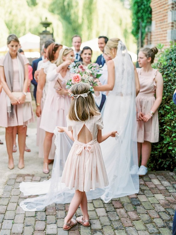 Classic elegant Belgian wedding at La Ferme de Balingue