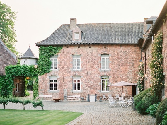 Classic elegant Belgian wedding at La Ferme de Balingue