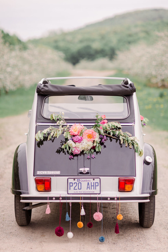 Apple orchard wedding inspiration in Mont Saint Hilaire, Quebec