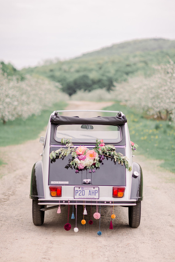 Apple orchard wedding inspiration in Mont Saint Hilaire, Quebec