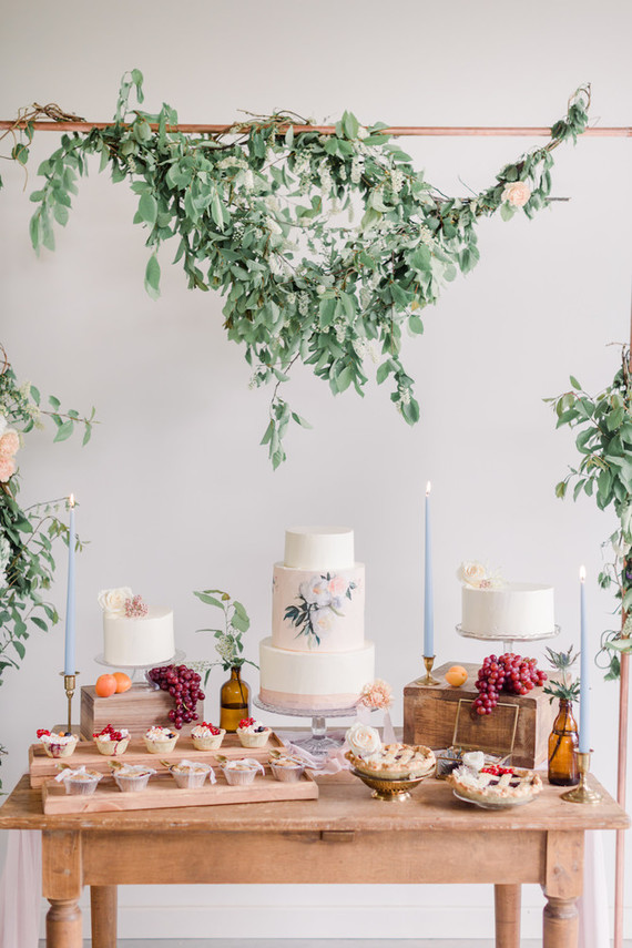 Apple orchard wedding inspiration in Mont Saint Hilaire, Quebec