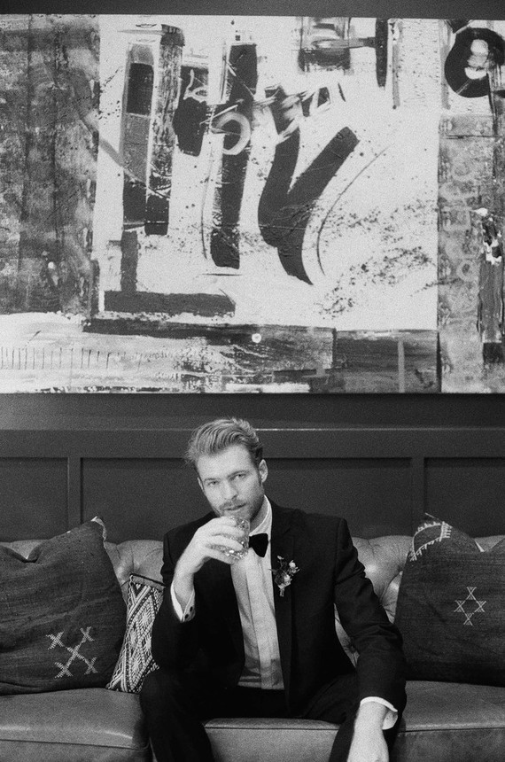 Groom portraits