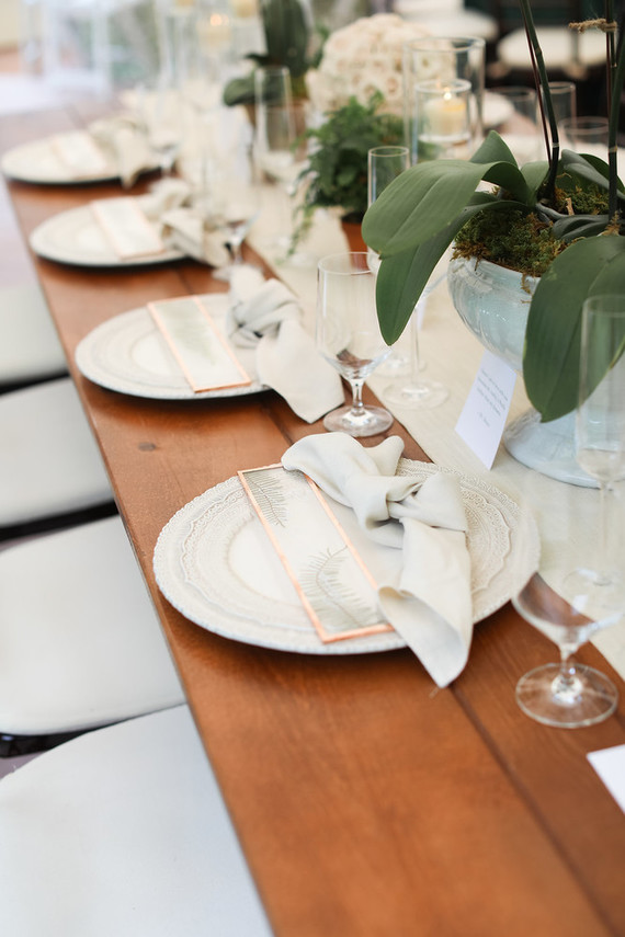 Rustic wedding decor