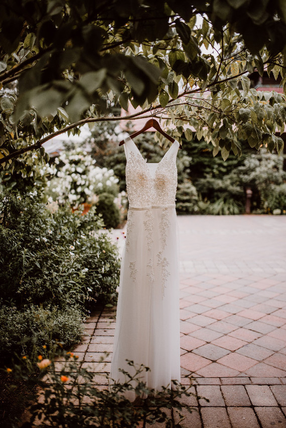 Wedding dress