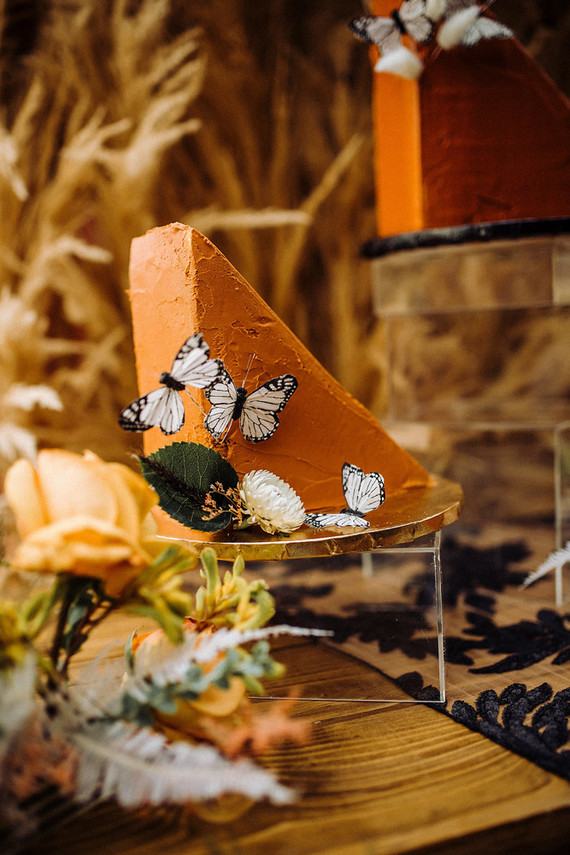 Bohemian butterfly-inspired fall wedding ideas in Sedona