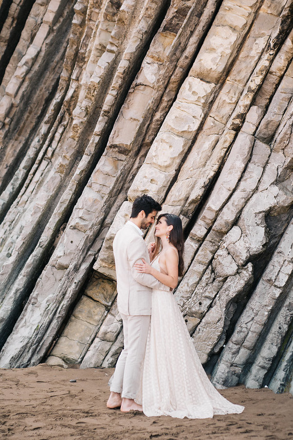 Late summer European elopement and dinner party in the Spanish Basque Country Inspiration