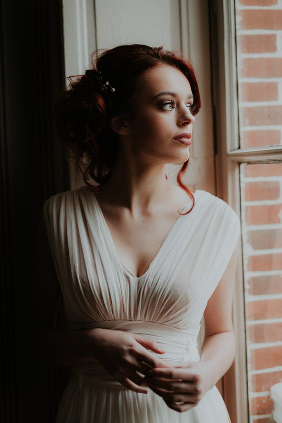 Dramatic candlelight autumn wedding in the French countryside