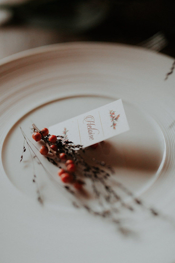 Dramatic candlelight autumn wedding in the French countryside