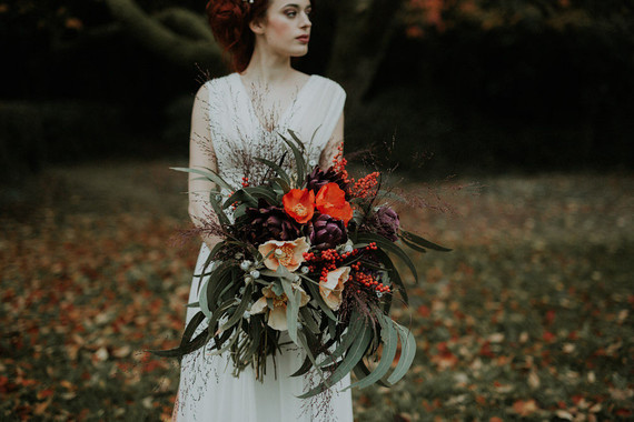 Dramatic candlelight autumn wedding in the French countryside