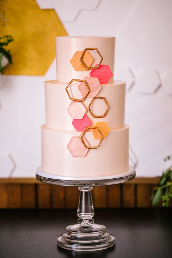 How to mix paper flowers with real flowers for the most beautiful bouquet