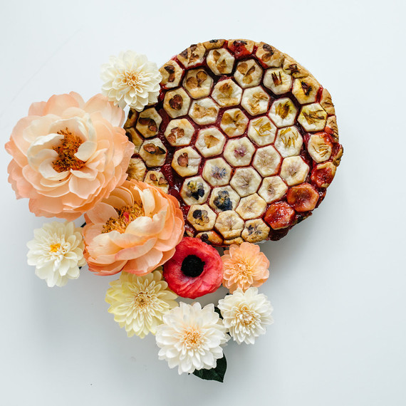 How to mix paper flowers with real flowers for the most beautiful bouquet