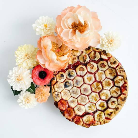 How to mix paper flowers with real flowers for the most beautiful bouquet