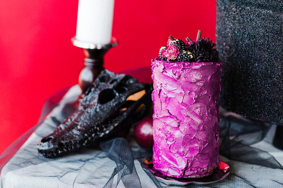 6 amazing female icon costumes for Halloween that you have to see