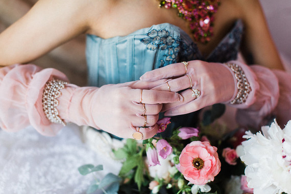 6 amazing female icon costumes for Halloween that you have to see