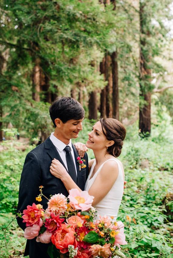 a colorful backyard wedding in Santa Barbara on a super reasonable budget