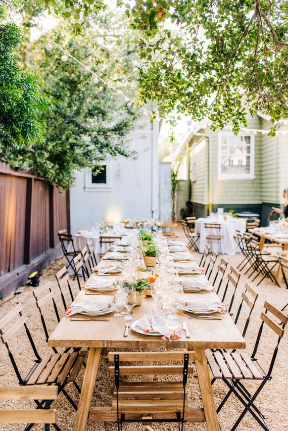 a colorful backyard wedding in Santa Barbara on a super reasonable budget