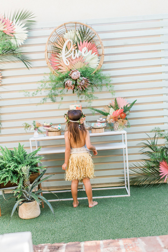 Modern Moana 5th birthday party