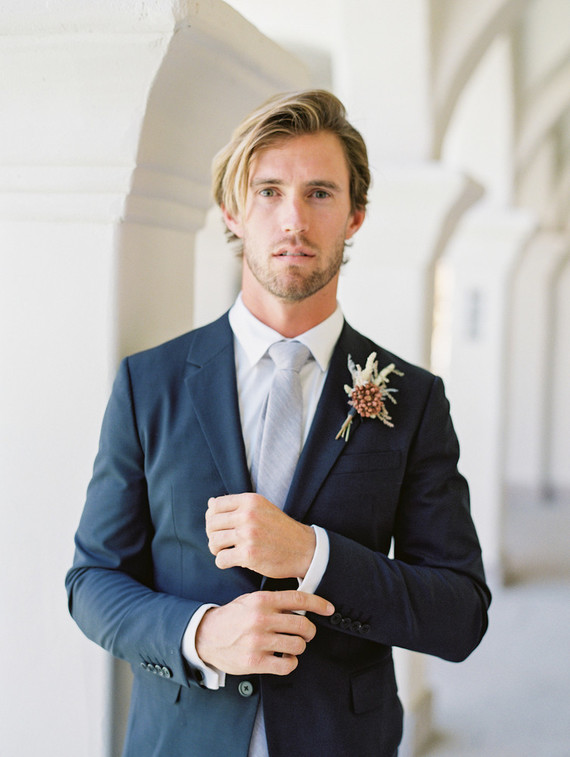 An all pink Palm Springs wedding (and venue!) with copper and pampas grass