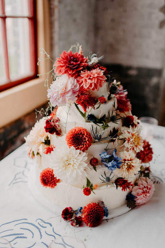 Super floral fall wedding cake