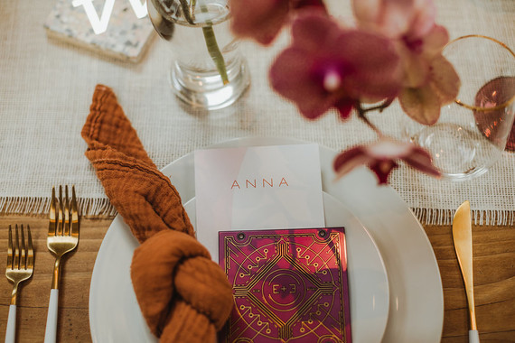 Modern tropical DTLA wedding with designer details at The Millwick