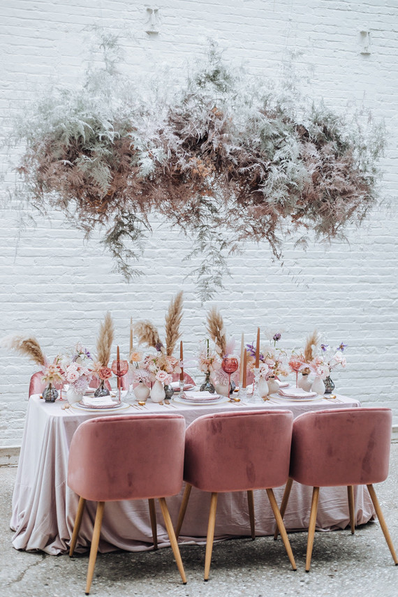 Rosé inspired wedding decor at the Foundry in NYC