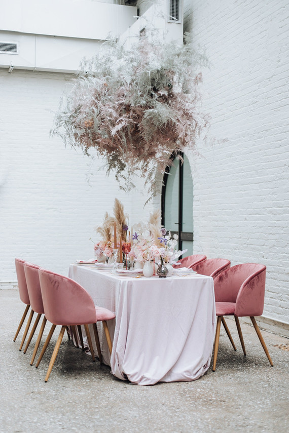 Rosé inspired wedding decor at the Foundry in NYC