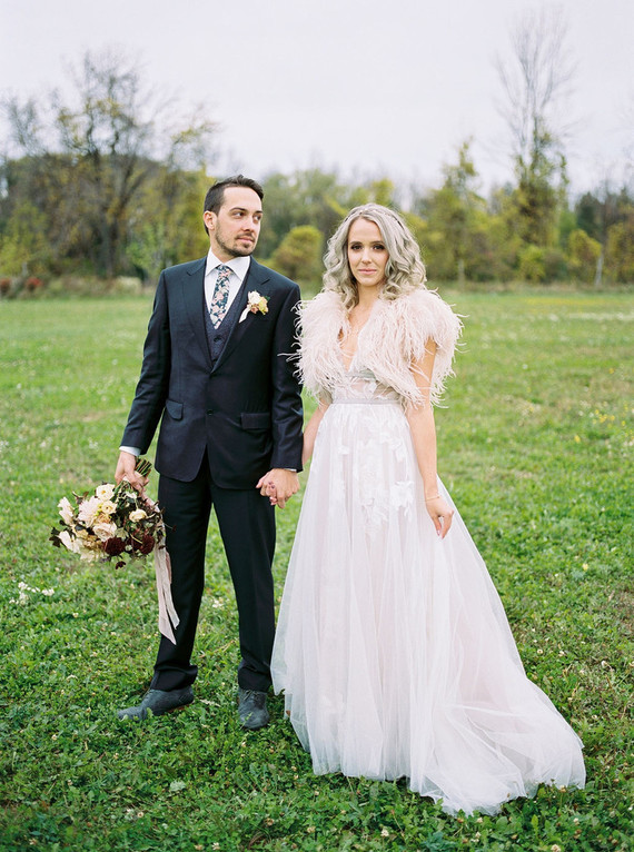 Amazing winter wedding fashion and bridal party style Inspiration