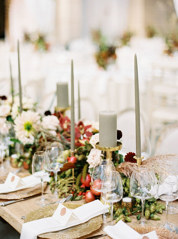 Grey candles - wedding table ideas