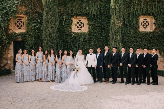 A moody dream garden wedding for a fashion forward couple at Palacio Villahermosa in Spain