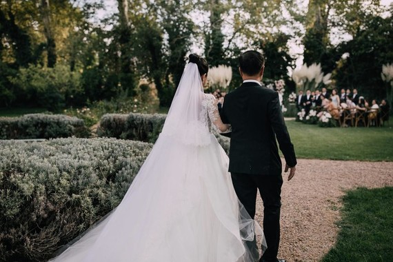 A moody dream garden wedding for a fashion forward couple at Palacio Villahermosa in Spain