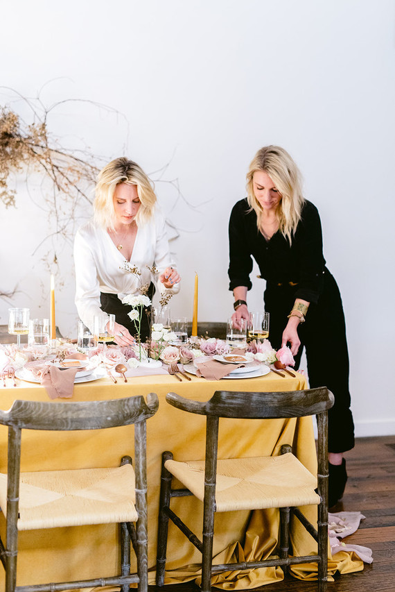 Modern vintage wedding ideas Inspiration