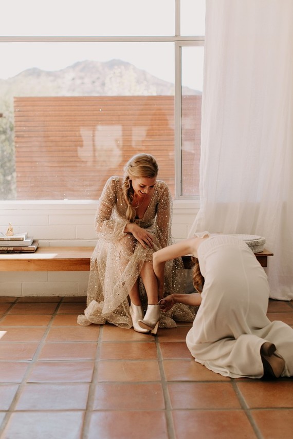 Ultra chic Joshua Tree wedding at Rimrock Ranch on 100 Layer Cake