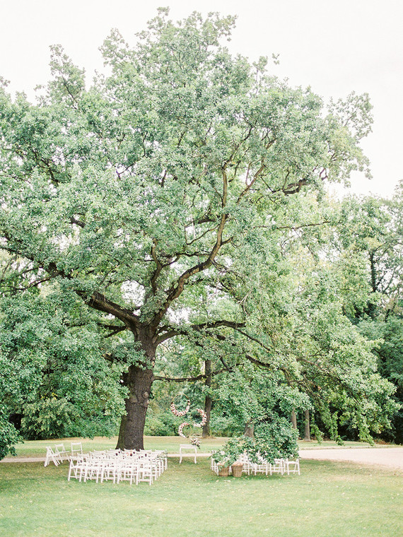 Sweet spring countryside wedding at Castle Bon Repos outside of Prague