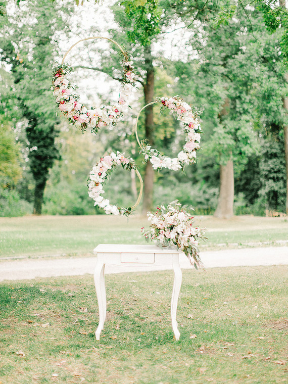 Sweet spring countryside wedding at Castle Bon Repos outside of Prague