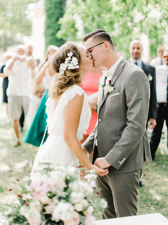 Sweet spring countryside wedding at Castle Bon Repos outside of Prague