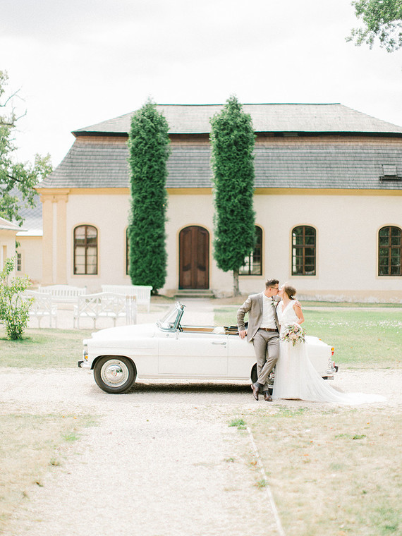 Sweet spring countryside wedding at Castle Bon Repos outside of Prague