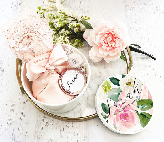 Bridesmaid gift box Inspiration