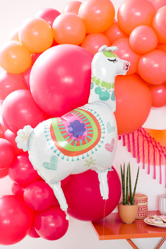 Festive all pink llama party inspiration Inspiration