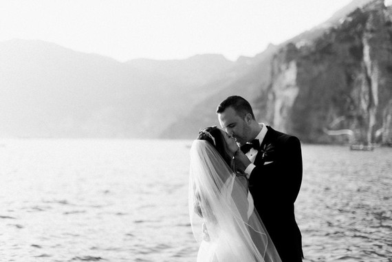 How to elope on the Amalfi Coast: an elegant Praiano elopement Inspiration