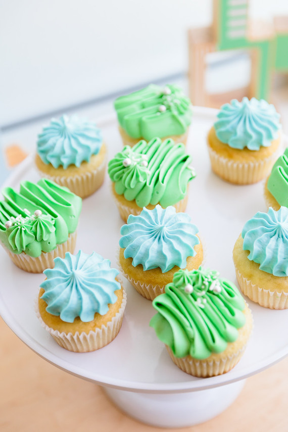 Modern city-themed boy's birthday party ideas Inspiration
