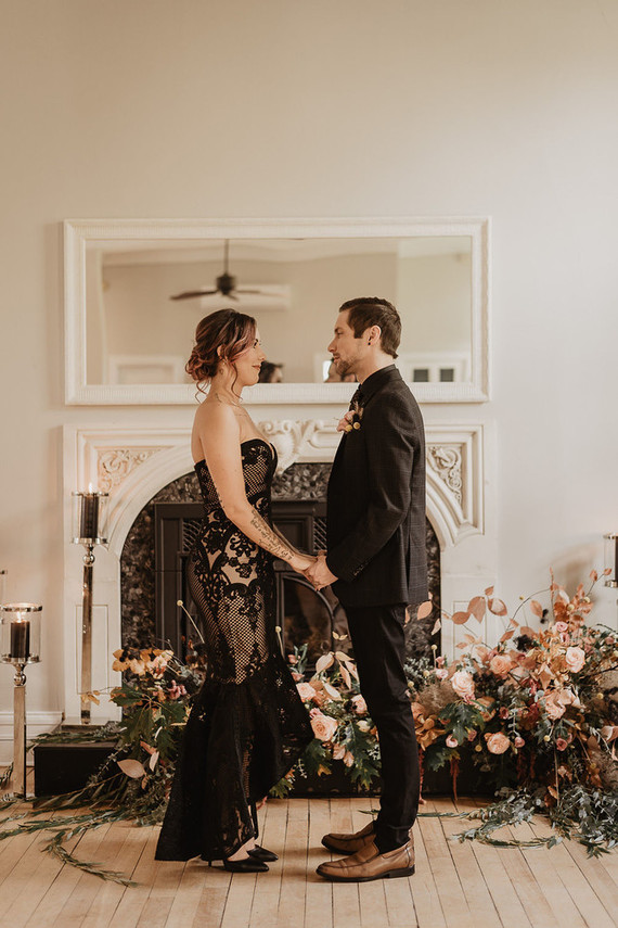 moody fall wedding inspiration with shades of coral and rust
